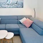 Vakantiehuis Awesome In