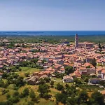 Awesome In * Vodnjan